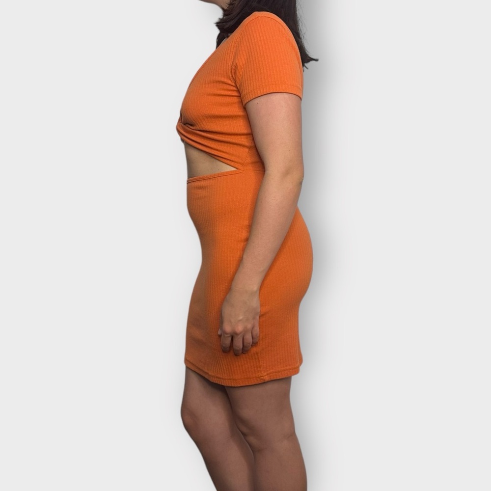 MISSGUIDED Orange Cutout Mini Dress - Picture 3 of 5